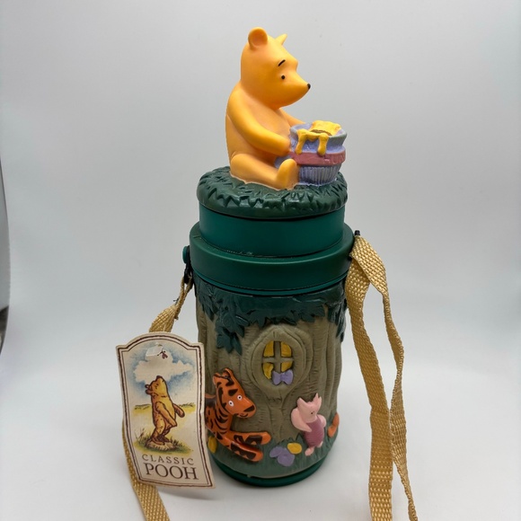 Disney Store Winnie the Pooh and Friends Classic Pooh Collectible Cup - Picture 1 of 16